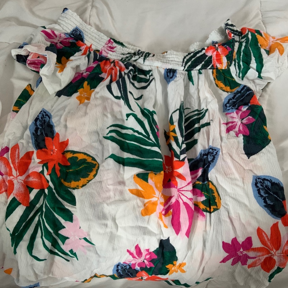 Off the Shoulder Floral Shirt